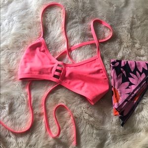 Jolyn Tomcat Top in pink